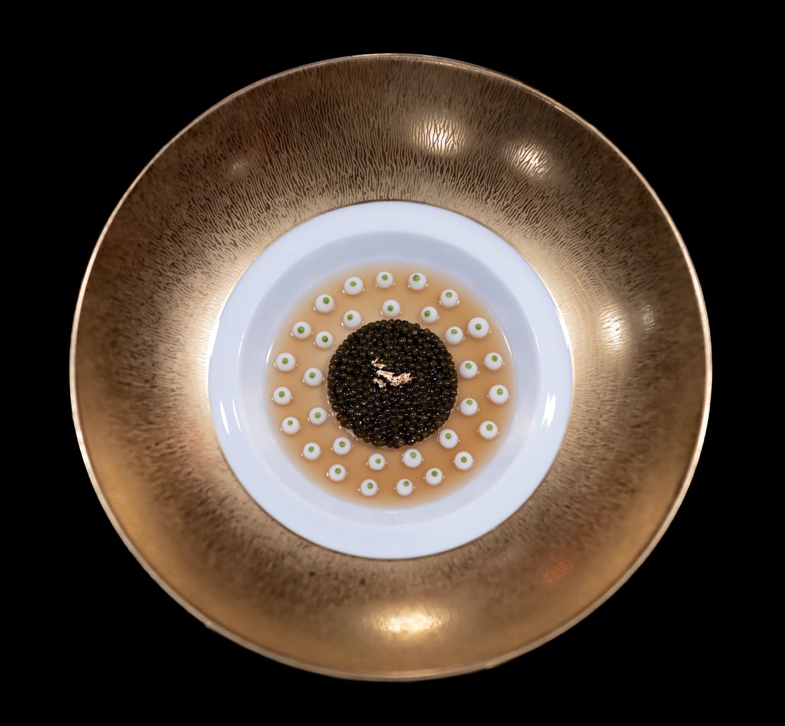 Assiette au caviar à L'Atelier Robuchon